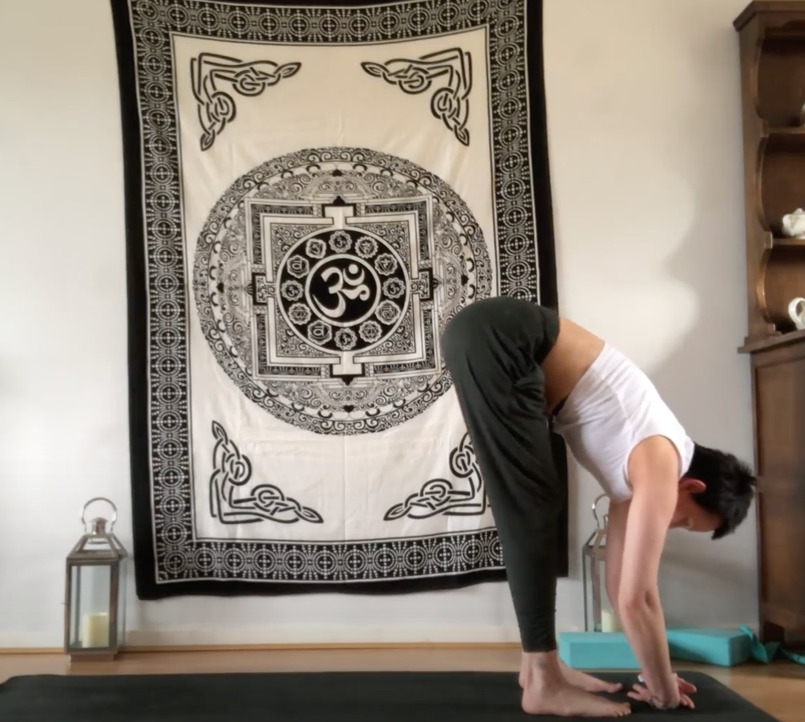 Vinyasa Yoga, FOM Flow